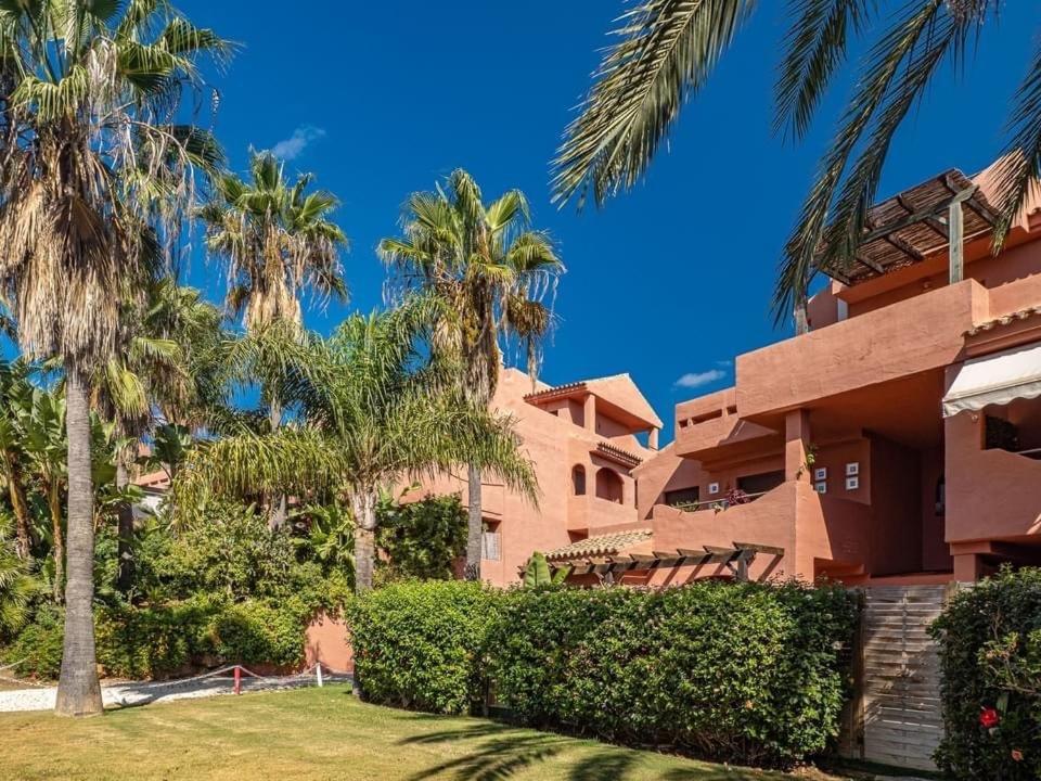 Penthouse Majestic Costa Golf Casares Apartment Екстериор снимка